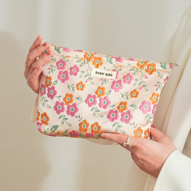 Floral Makeup Bag 🪷💐🌹